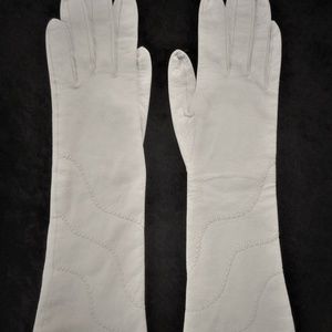 1950's White Kid Skin Leather Vintage Gloves 6.5